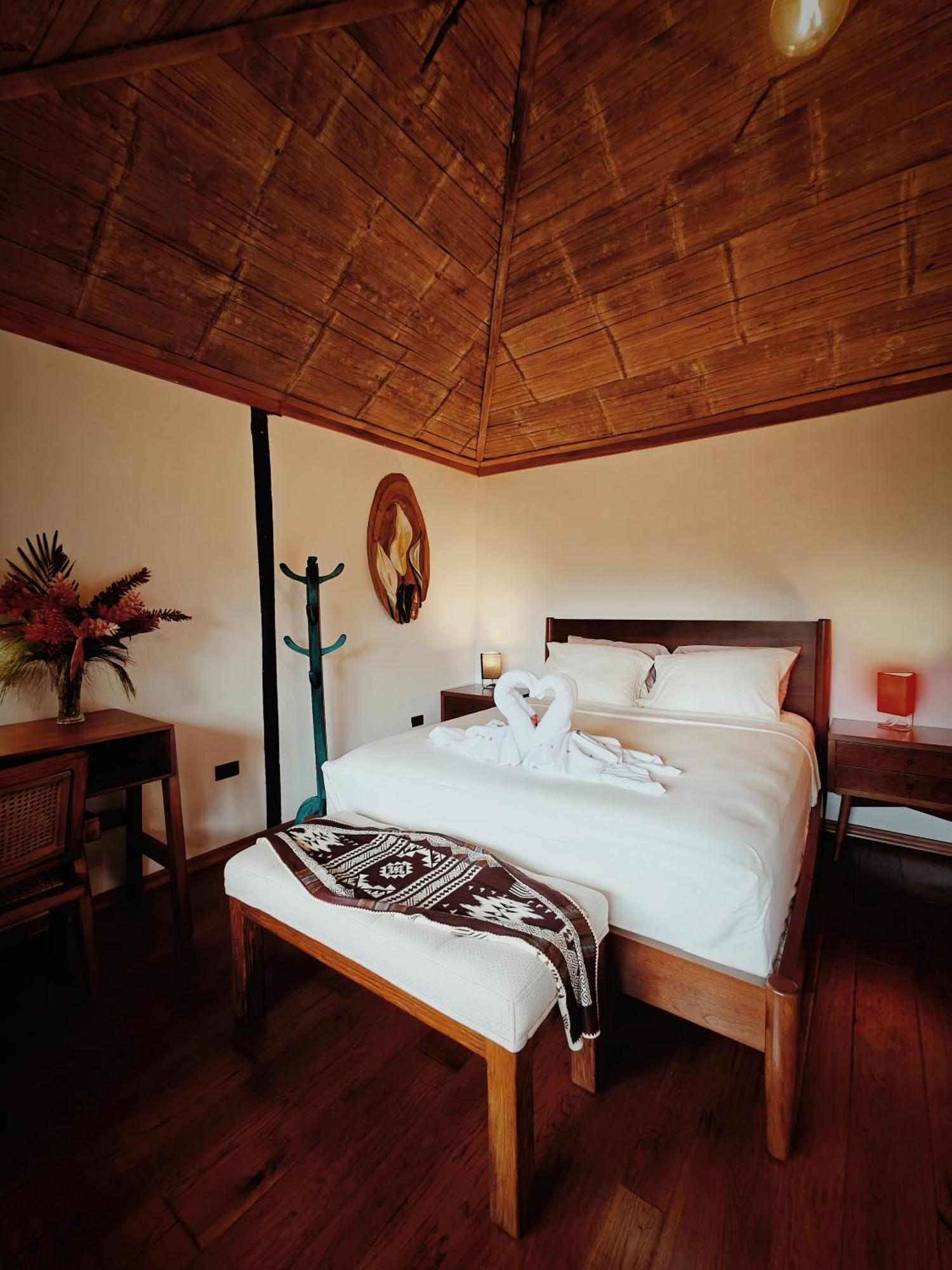 Lodge The River House - Upscale